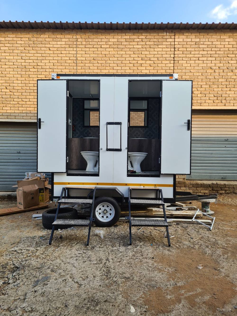 VIP toilet trailer from the Ray SteelWorks project gallery